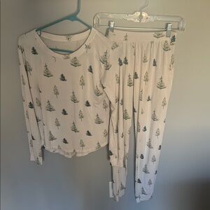 Kyte BABY ADULT Green Tree Jogger Set